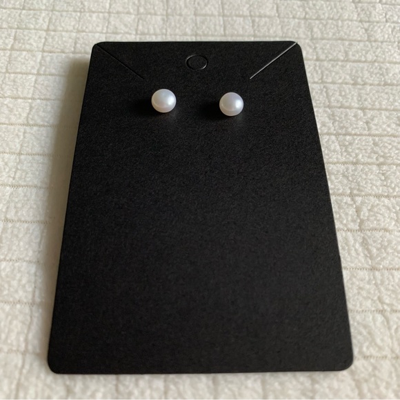 NWOT freshwater pearl earrings - Picture 9 of 9